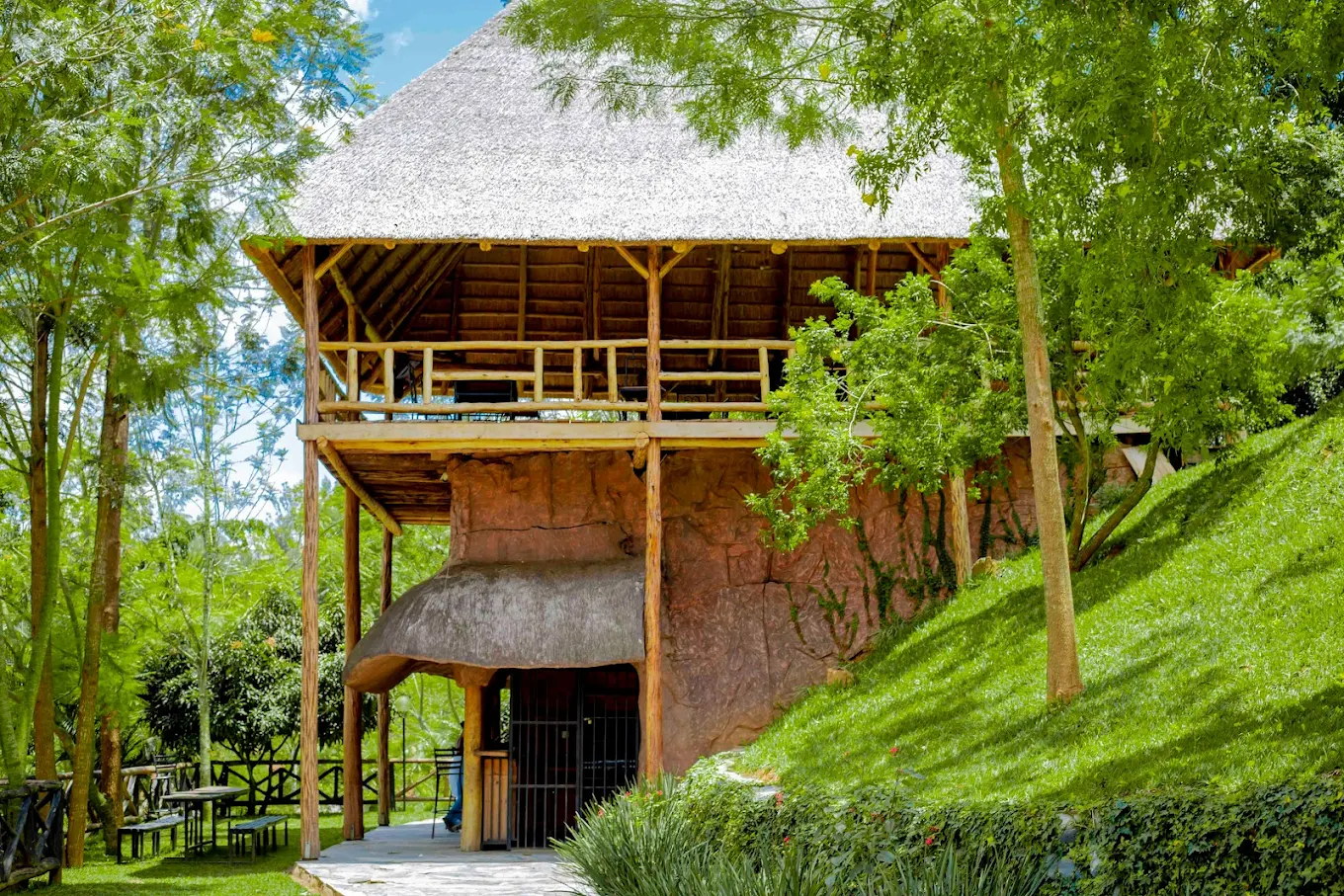 Eco-Lodge Architecture